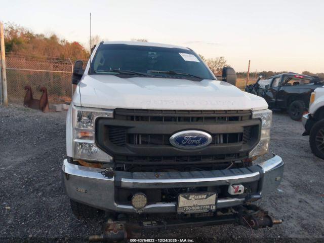 Ford F-250 Xl Image 12