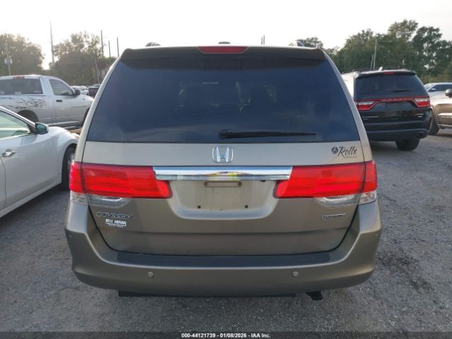 Honda Odyssey Touring Image 9