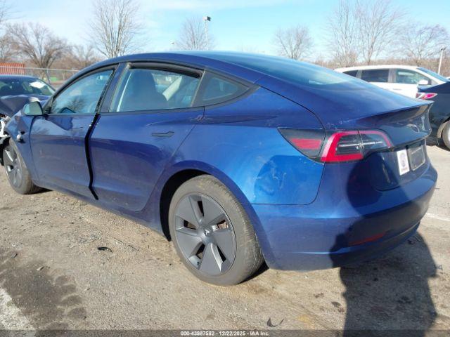 Tesla Model 3 Rear-wheel Drive Image 2