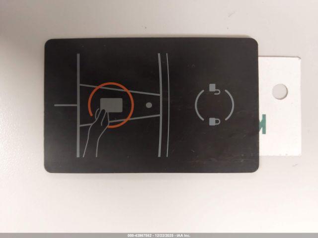 Tesla Model 3 Rear-wheel Drive Image 6