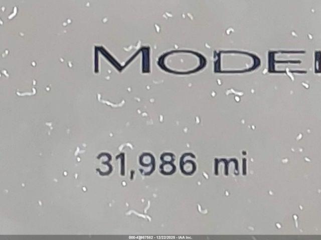 Tesla Model 3 Rear-wheel Drive Image 14