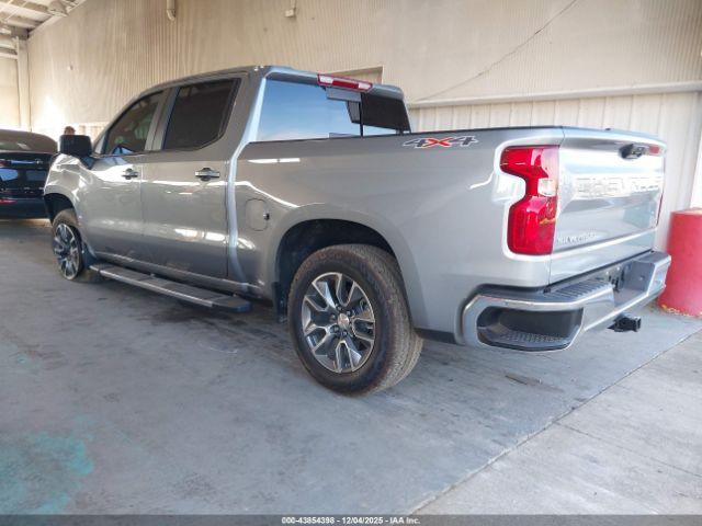 Chevrolet Silverado 1500 4wd  Standard Bed Lt Image 3